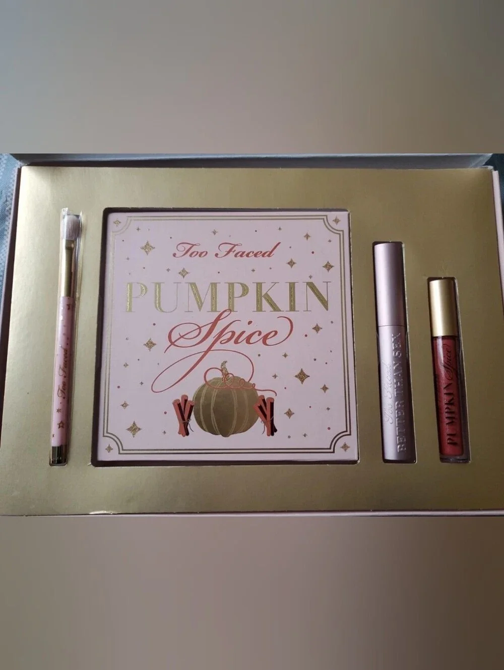 Too Faced Pumpkin Spice Eyeshadow Palette Set - New